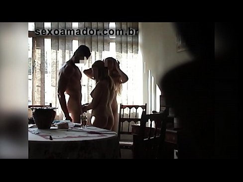 ❤️ Le amiche del sesso invitano un uomo gigante e una cosa a tre con lui ❤️ Porno duroal it.pornoxlxx.ru ❤️
