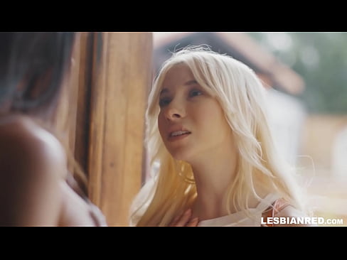 ❤️ Ragazza torna a casa qualche mese dopo e finisce per mangiare la figa della sua matrigna ❤️ Porno duroal it.pornoxlxx.ru ❤️